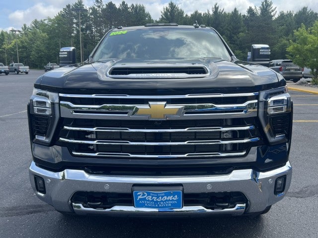2024 Chevrolet Silverado 2500 HD — side profile view